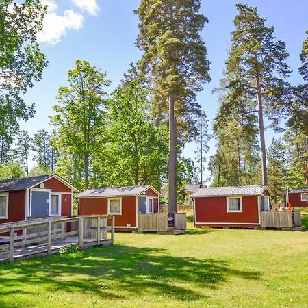 Kristinehamn Herrgardscamping & Stugor Εξωτερικό φωτογραφία